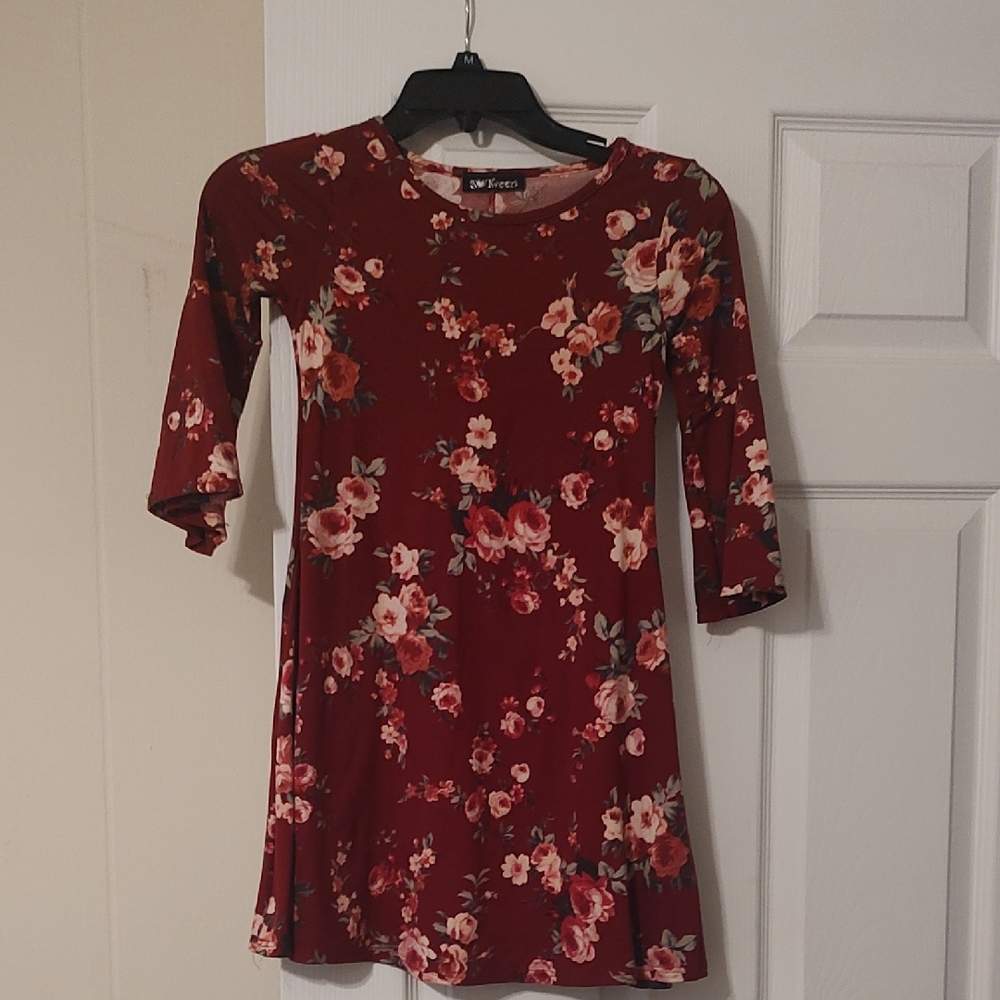 Charming Floral Kids Dress in Red